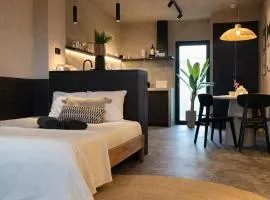 Modern Apartment Terrace Cityview