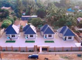 Lake Zone Apartments