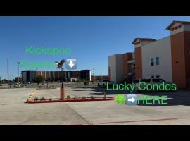 Lucky Condo #105, acomoda&ccedil;&atilde;o em condom&iacute;nio em Eagle Pass