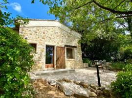 Le joli Cabanon, hotell sihtkohas Cabasse