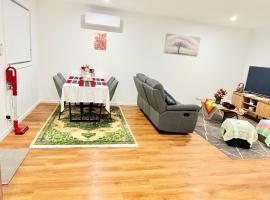 Brand New Modern Retreat in Singleton, hotel u gradu 'Singleton'