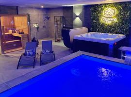 COCOONING SPA - Gîte avec piscine, jacuzzi, sauna, hotell i Marck