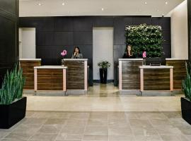 Crowne Plaza Toronto - North York by IHG, hotel en Toronto