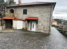 Casa da Ramada - Water SPA Tank with running natural spring water - by Bedzy