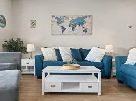 Central Pool 5 Min Walk to Beach & Shops