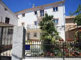 Apartments in Jadranovo 39046