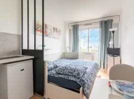 Le Thirard Stud - Studio 20 minutes from Paris