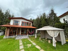Fundo Aurora Casa privada con jardín y parrilla: Cajamarca'da bir otel