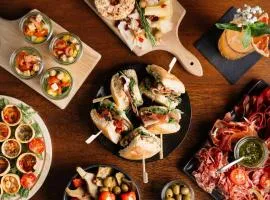 Ruby Lucy Hotel London by IHG