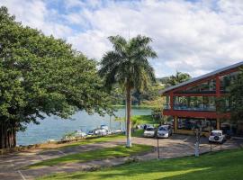 Tilarán에 위치한 호텔 Hotel Puerto San Luis