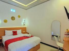 RedDoorz near Kampung Inggris Pare, hótel í Pare