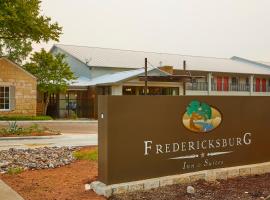 Fredericksburg Inn and Suites, hotel di Fredericksburg