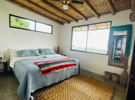 Coral Blue Ayampe, villa sa Ayampe