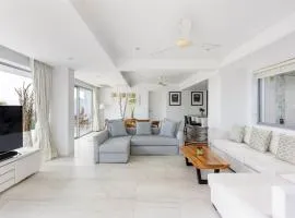 Residence 8 Suite 6