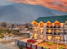 Hotel Classy Castle, hotell sihtkohas Kolur