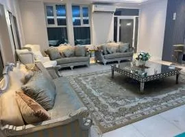 Huge luxury villa stay with private room