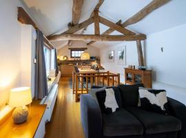 Gîte de la chapelle, отель в городе Уффализ