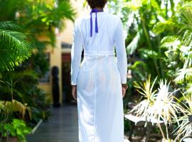 Hôtel les Bougainvilliers, хотел в Сен Жилс ле Бен