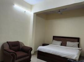 Hotel Shyam, hotell i Bareilly