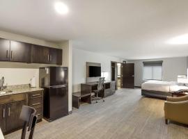 MainStay Suites Logan Ohio-Hocking Hills, alojamiento con cocina en Logan