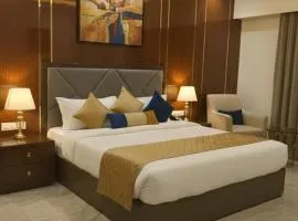 Glitz Beverly-Near US Consulate Kurla