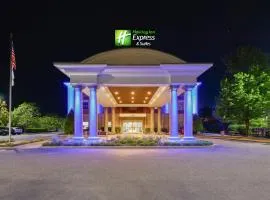 Holiday Inn Express & Suites Williamsburg by IHG