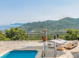 Villa Galazopetra - Peaceful Sea-View Escape