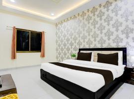 Hotel O K P Palace, hotel din Pura Raghunāth