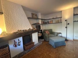 Tranquillità Vintage al Verrand con 3 camere, hotel in Verrand