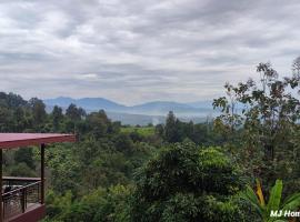 MJ Homestay & Camping, hotel em Ban Saluang Nai