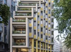 No taxi needed with parking