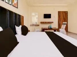 Hotel O Shree Krishna Palace