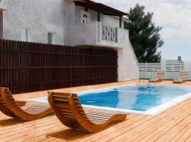 Ilias Village โรงแรมในสเกียธอสทาวน์