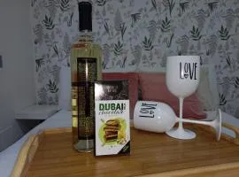 Abril 56 Villa&Suites