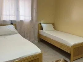 Lit en dortoir partagé Propreté, sécurité et intimité