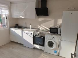 Vivienda Ares Centro, Hotel in Ares