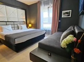 Azure Family Sea View Apartment