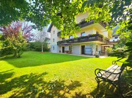 Boutique73 Suite Garden: Ossiach şehrinde bir otel