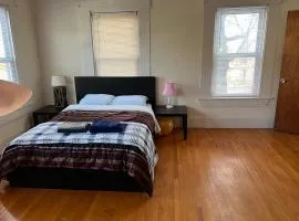Spacious 1BR, 2nd floor, near T, free parking
