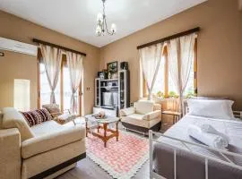 Maria's Apartment by PikHost