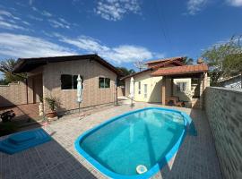 Casa 3 quartos, 3 banheiro - com piscina, quiosque, Hotel in Florianópolis