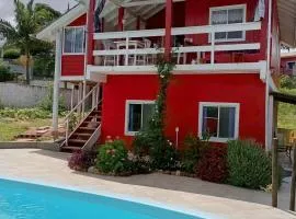 Casa Imaruí com piscina