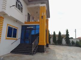 CASA DE ROYAL GUEST House, hotel Kasoában