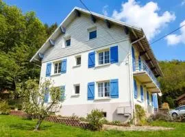 Rez-de-jardin en lisière de forêt