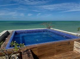 Villa Frente al Mar con Alberca, 5 Recámaras, Hotel in Celestún