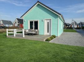 Ferienhaus Sanibel mit Kaminofen, Hotel in Berg