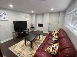 Cozy 3BR Caledon Basement Suite with Private Access, Full Kitchen, WiFi, Laundry, Backyard Basketball Court & Creek Trail, 5 Mins to Brampton! Great for Families & Long Stays!