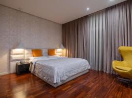 La Bohème Hotel โรงแรมในติรานา