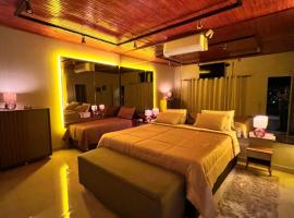 Hotel & Rancho KK 1021，Coxim的飯店