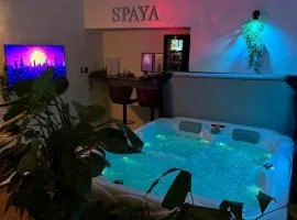 SPAYA JACUZZI centrum apartment - with home cinema & private parking